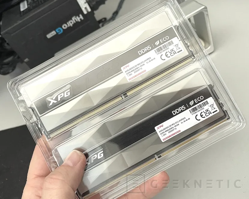 Geeknétique XPG Lancer Neon RVB DDR5 6000 C30 Revue 4
