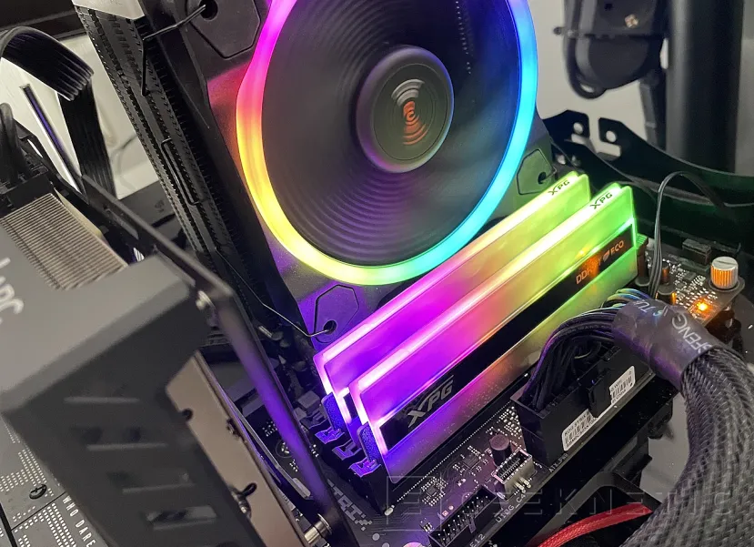 Geeknetic XPG Lancer Neon RVB DDR5 6000 C30 Revue 13