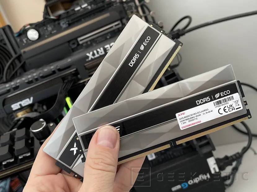 Geeknetic XPG Lancer Neon RVB DDR5 6000 C30 Revue 7