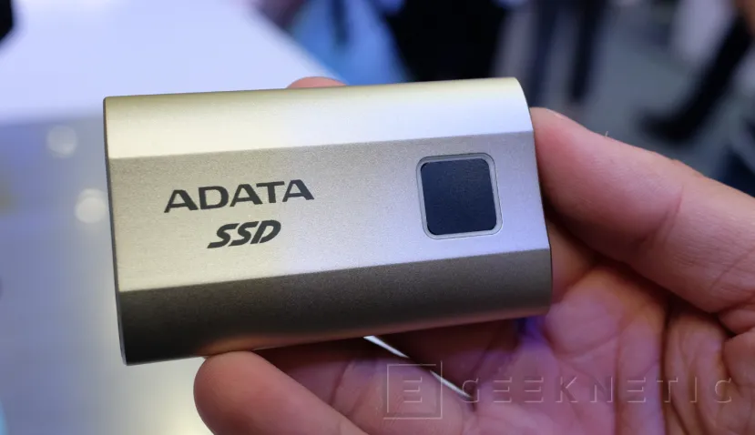 Geeknetic Adata étend son offre SSD externe avec des modèles allant jusqu'à 6 000 Mo / s avec USB4 et Thunderbolt 5 3