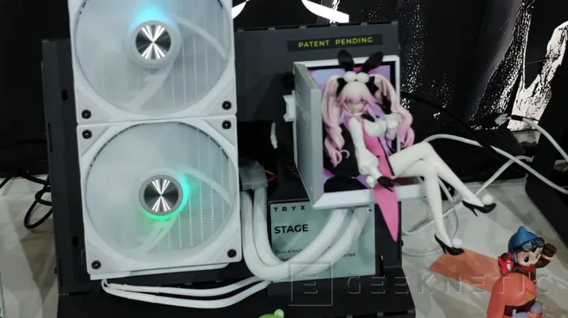 Geeknetic Tryx intègre les panneaux LCD dans différents formats dans ses nouvelles solutions de refroidissement 3