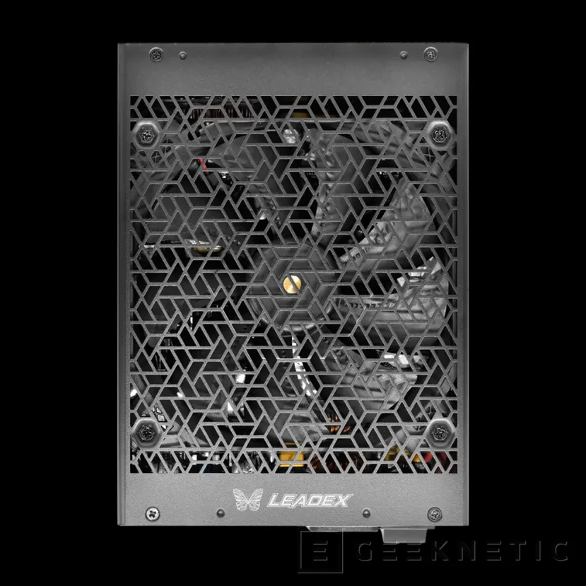 Geeknetic Super Flower a déjà son alimentation avec 2 800 W et 4 connecteurs à 16 broches pour environ 700 euros pour changer 2