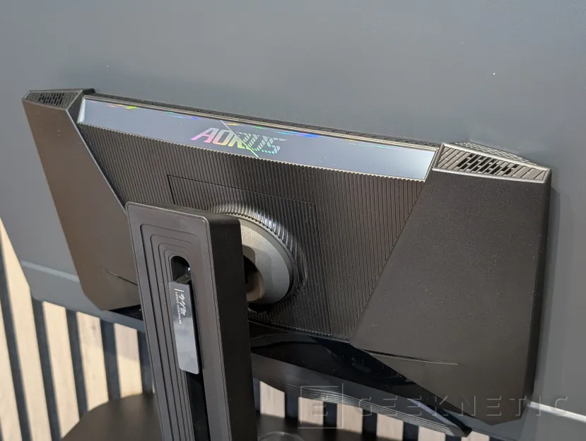 Geeknétique Aorus FO32U REVUE 4
