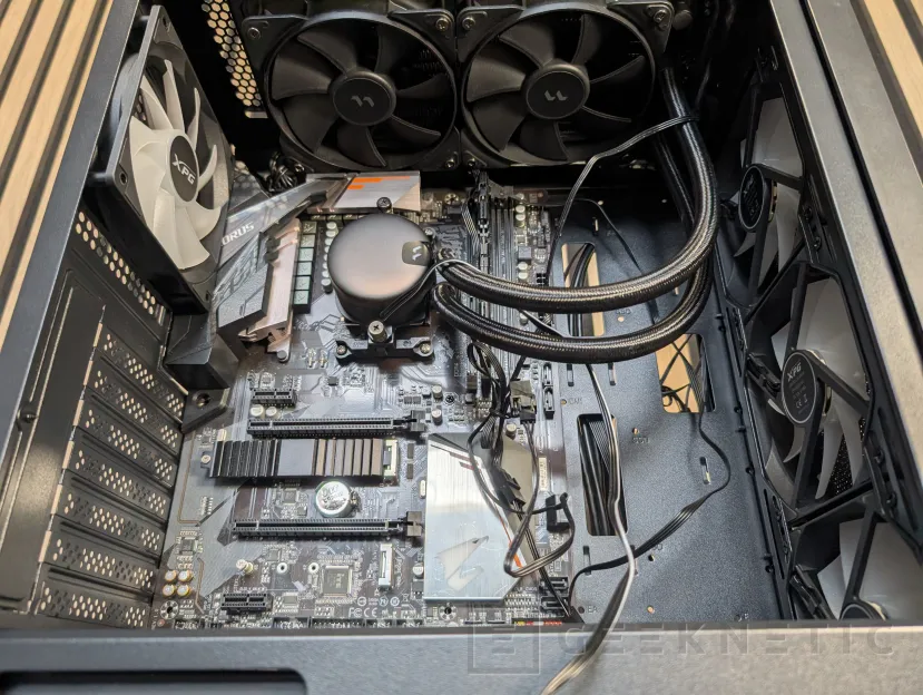 Geeknetic XPG Air plus revue 13