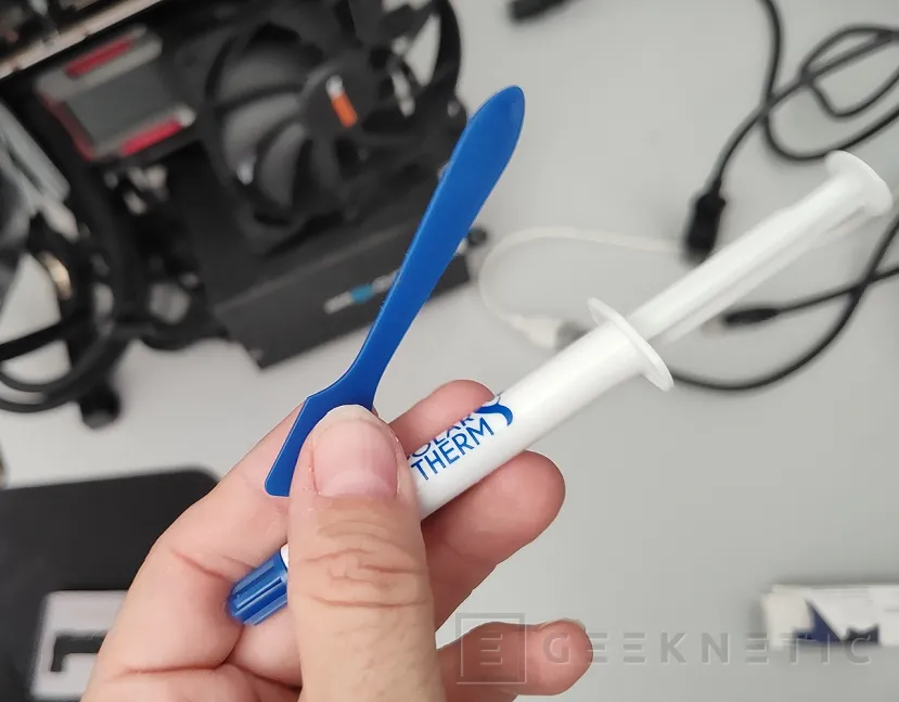 Geeknetic Poarthrm X-10 Review 4