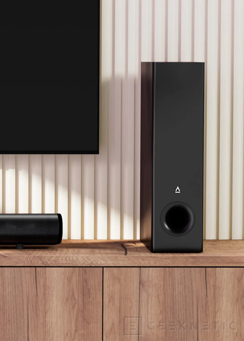 Geeknetic The New Sound Bar Creative Stage Pro a 2,1 canaux et offre jusqu'à 160 W de Pico 2