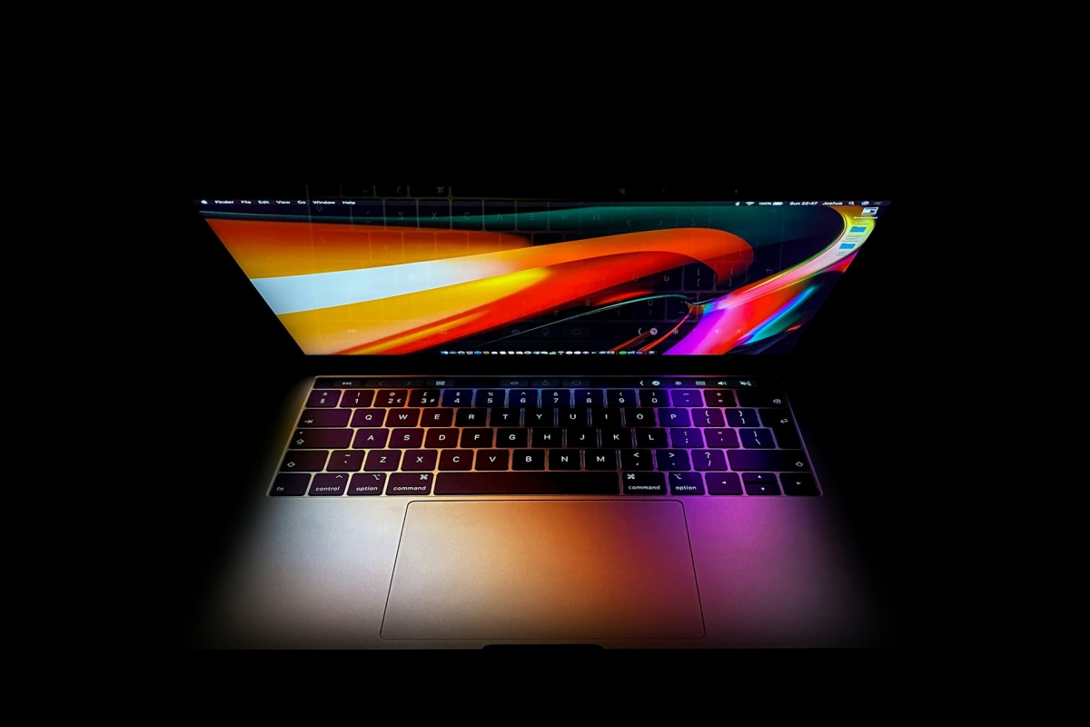 Apple secoue son calendrier: le MacBook Pro M5 est retardé jusqu'en 2026 avec deux autres produits
