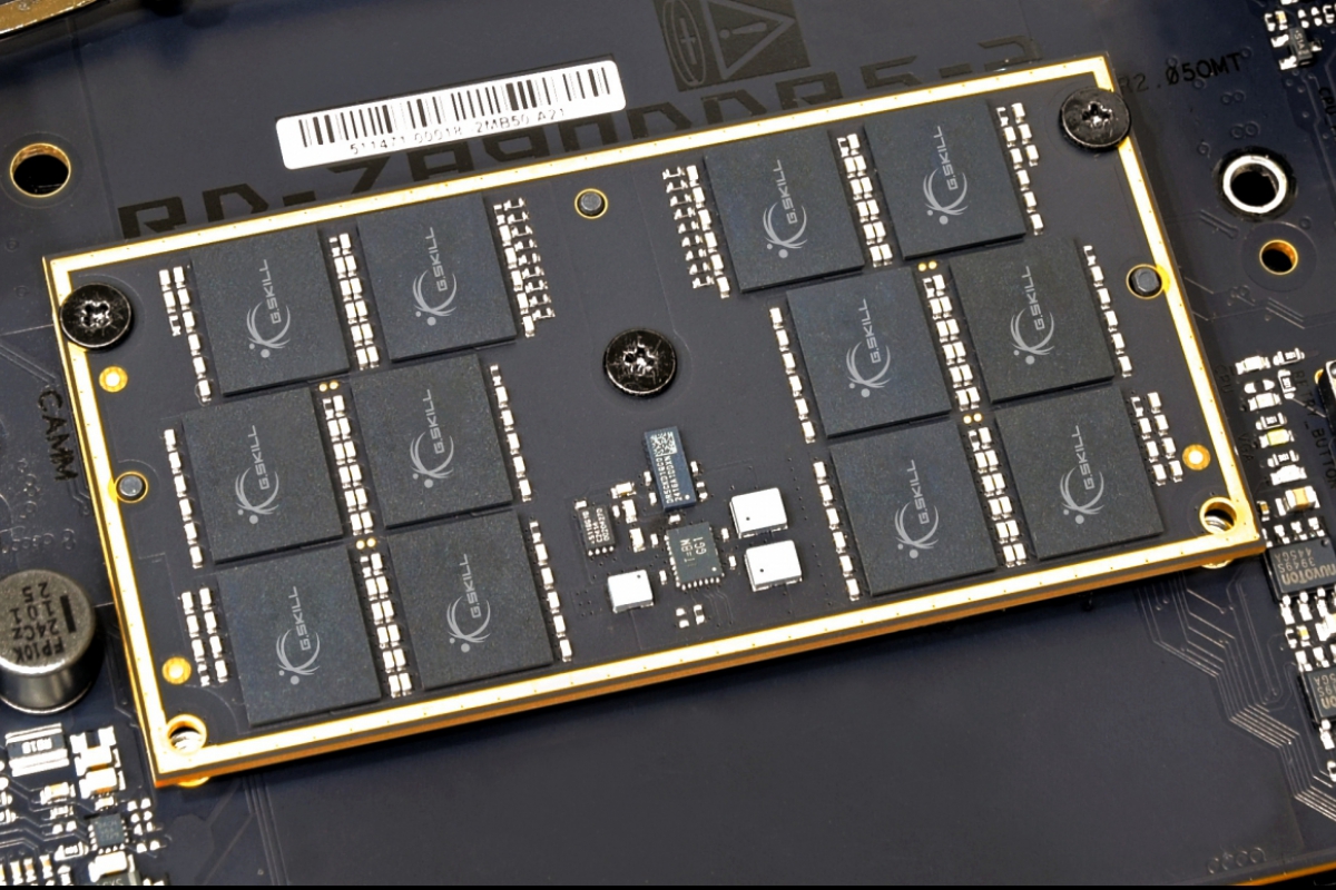 G.Skill parvient à prendre jusqu'à 10 000 MT / s sa mémoire CAMM2 sur une plaque ASUS avec du chipset Z890