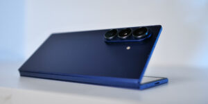 Une fuite révèle le prétendu secteur photographique du Samsung Galaxy Z Fold8