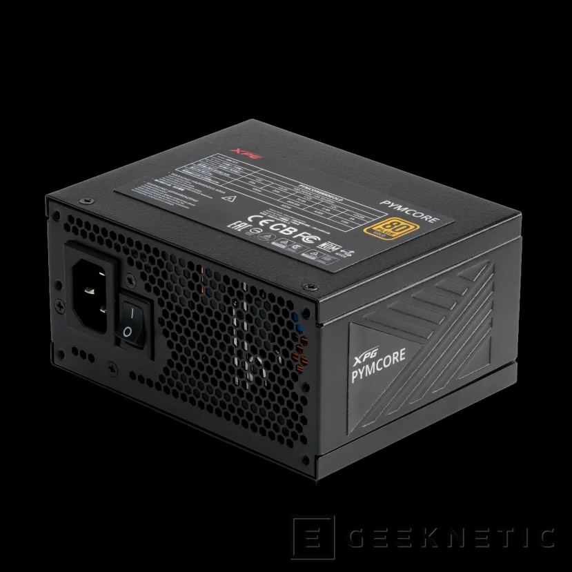 Geeknetic Le XPG Pimcore SFX Mesures d'alimentation de 125 mm de long et offre jusqu'à 850 W avec certification Gold 3