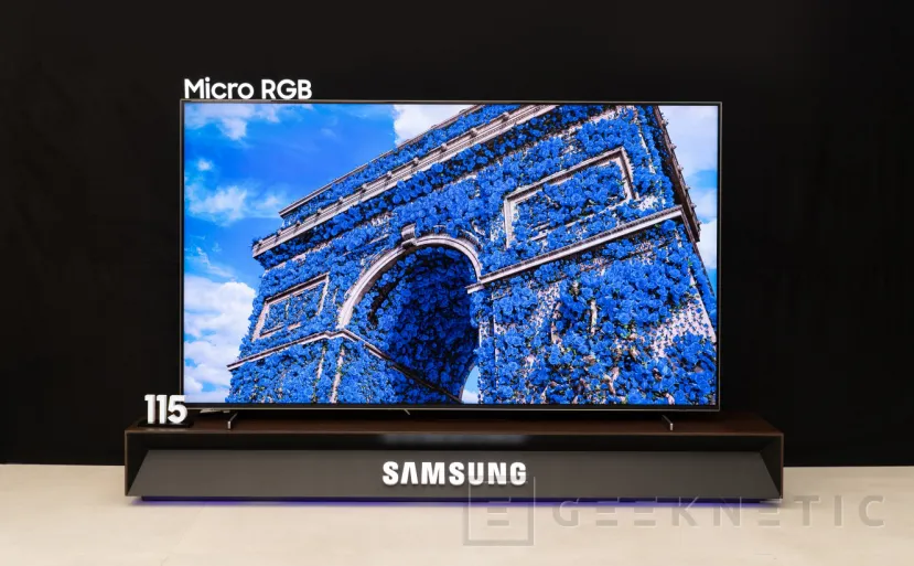 Geeknetic Samsung a présenté sa technologie Micro RVB, construite sur un nouveau 115-pouce 2 -inch 2