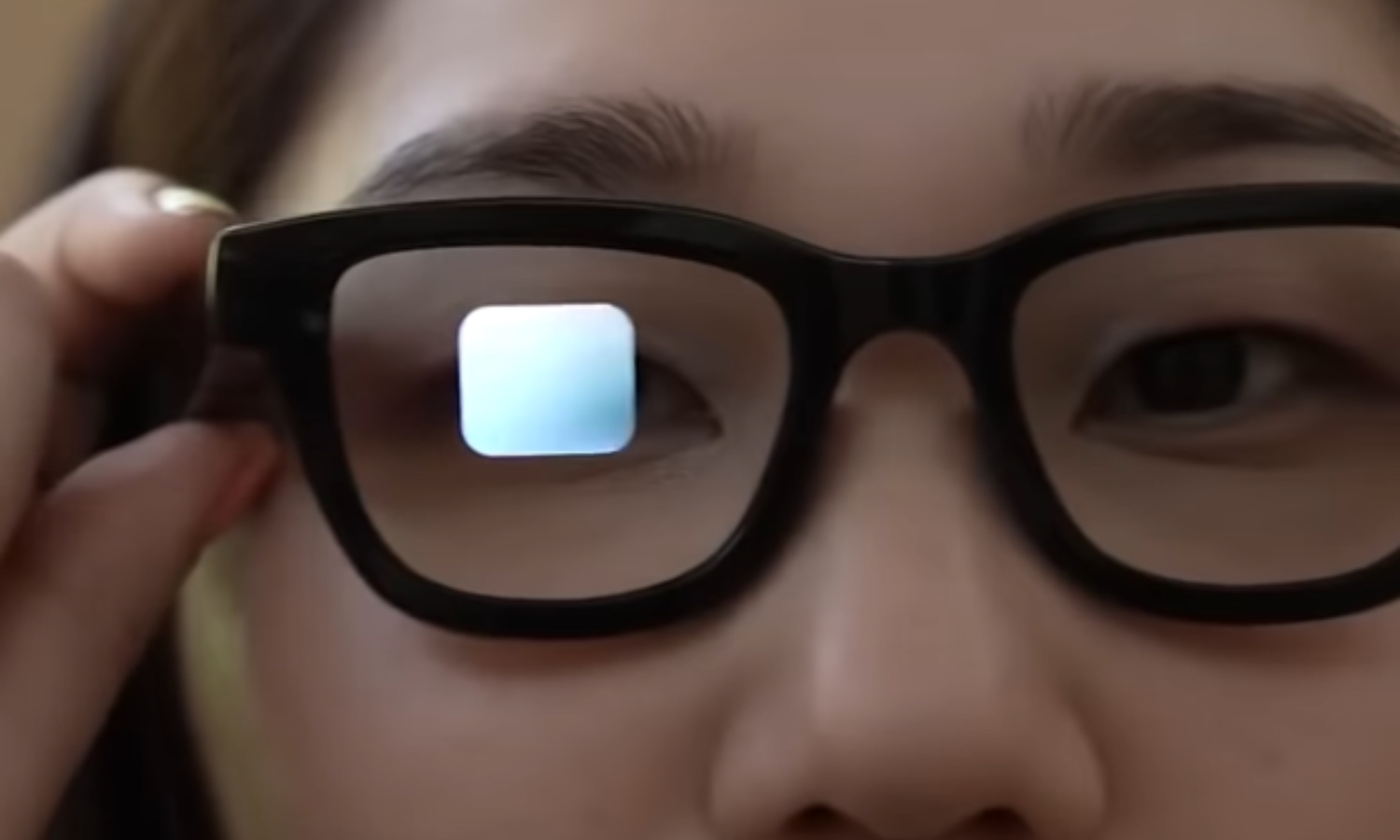Samsung prépare ses lunettes intelligentes avec l'IA sans écran pour rivaliser avec l'objectif Ray-Ban avant de faire le saut vers la réalité augmentée