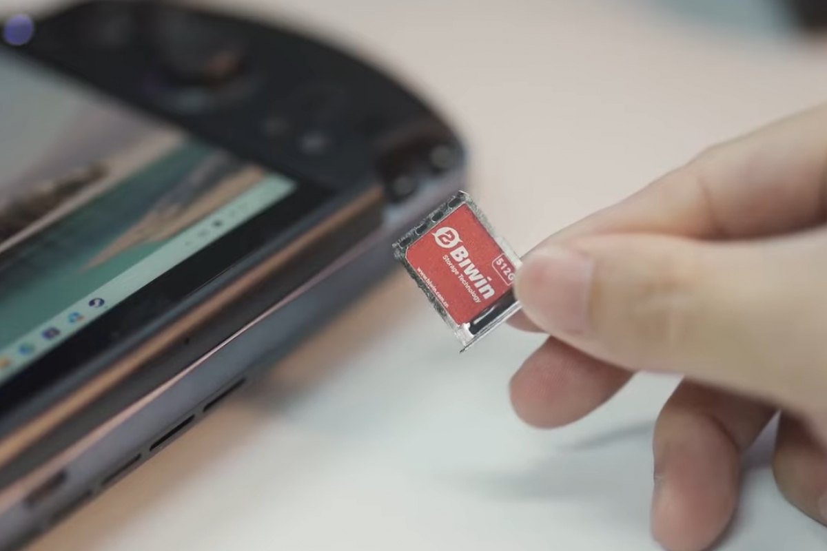 Biwin présente les mini unités SSD, 3 fois plus petites qu'un SSD et 3 fois plus vite que le MicroSD Express