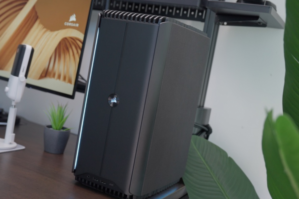 Corsair One A600 Une Ryzen 9000x3D, RTX 5080 et Double refroidissement liquide sur un PC compact de 64 Go et 4 To NVME