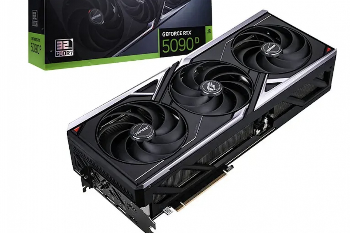 Le NVIDIA RTX 5090 D V2 sera disponible demain avec un prix similaire à celui de RTX 5090 D