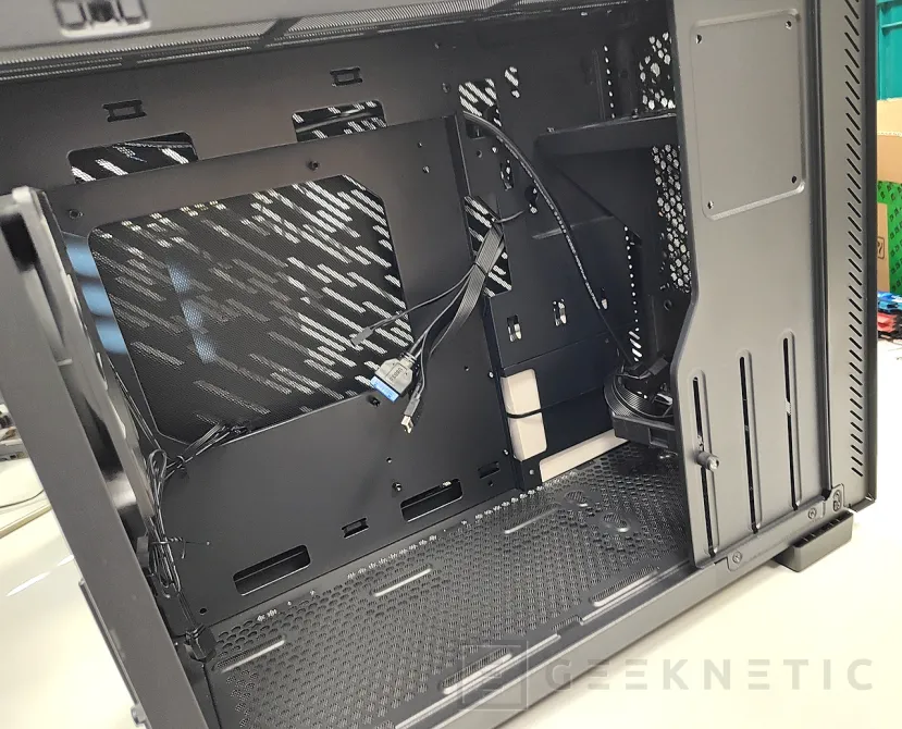 Geeknetic XPG Air Nano Review 6