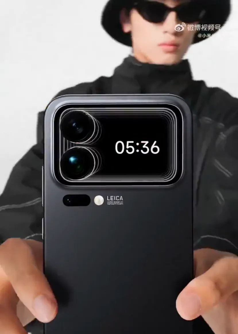 Geeknetic apparaît le Xiaomi 17 Pro montrant sur vidéo le fonctionnement de son deuxième écran 2