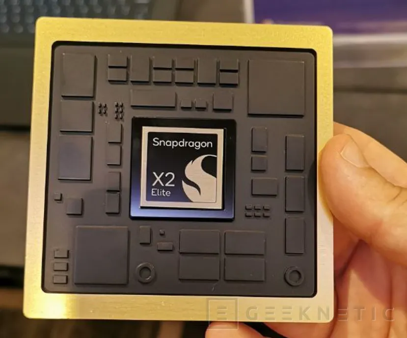 Geeknetic Snapdragon x2 Elite Extreme in détail: 18 Oryon Cores of 3A Gen, New GPU Adreno et NPU de 80 Tops 5