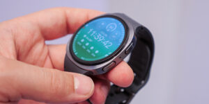 Écran 3000 nits et Wear OS 6 : offre de réduction de 48 % (liste) pour Samsung Galaxy Watch8