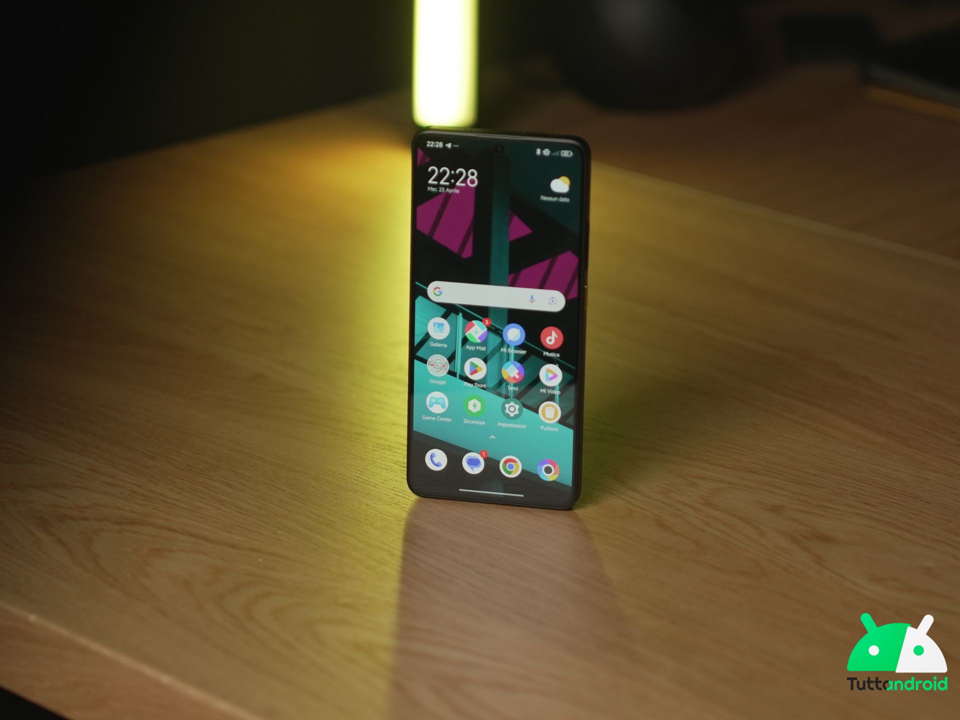 poco x7 pro frontale