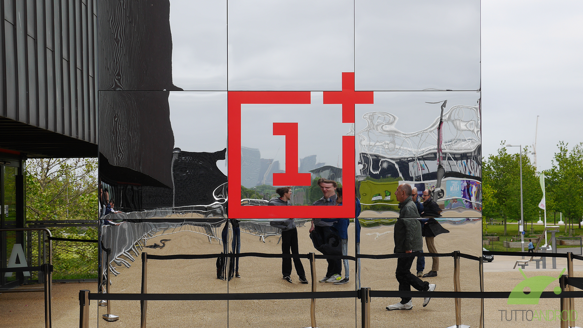 Oneplus logo londra