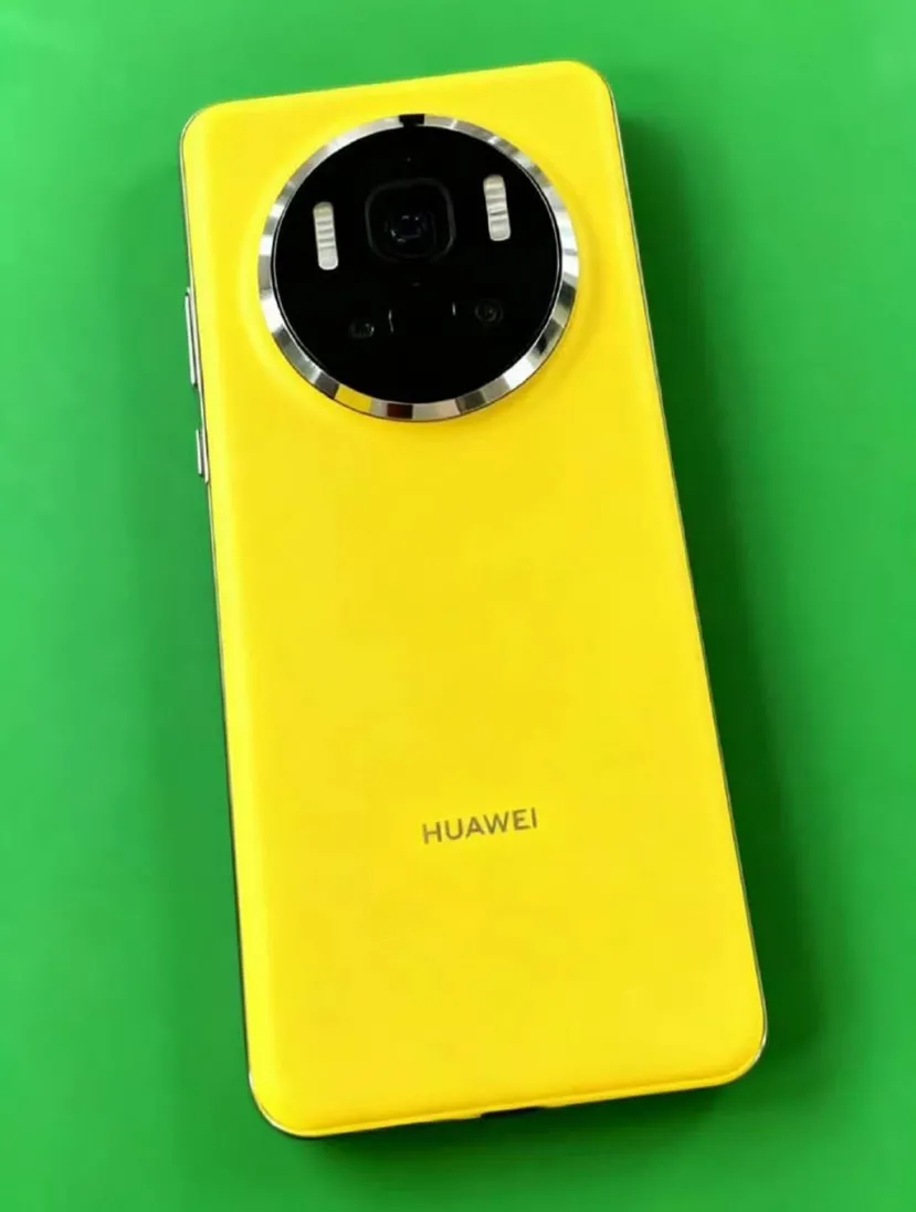 Geeknetic Le Huawei Mate 80 change son arrangement des caméras à triangulaire sur une île circulaire 2