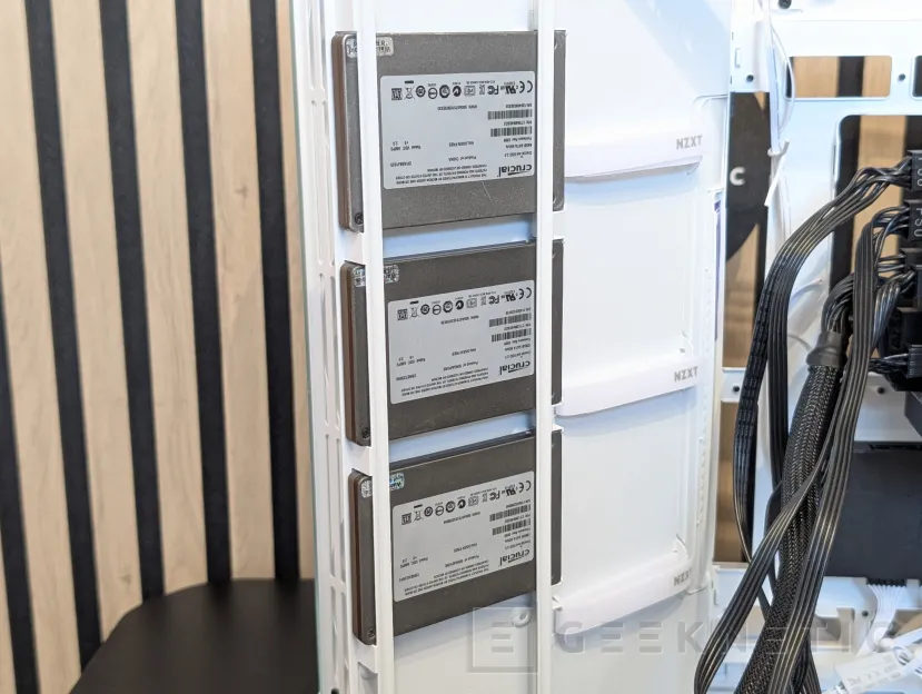 Examen Geeknetic NZXT H9 FLOW RGB+ 19