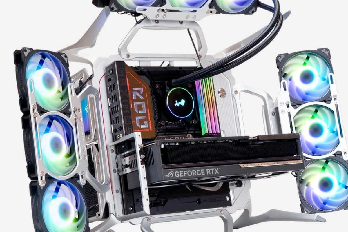 Conception ouverte et construction en aluminium dans le nouveau boîtier In Win SHIFT