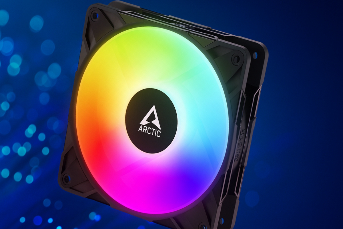 ARCTIC lance le P12 Pro Reverse A-RGB, son premier ventilateur à flux inversé et 12 LED adressables pour des configurations plus propres et plus silencieuses