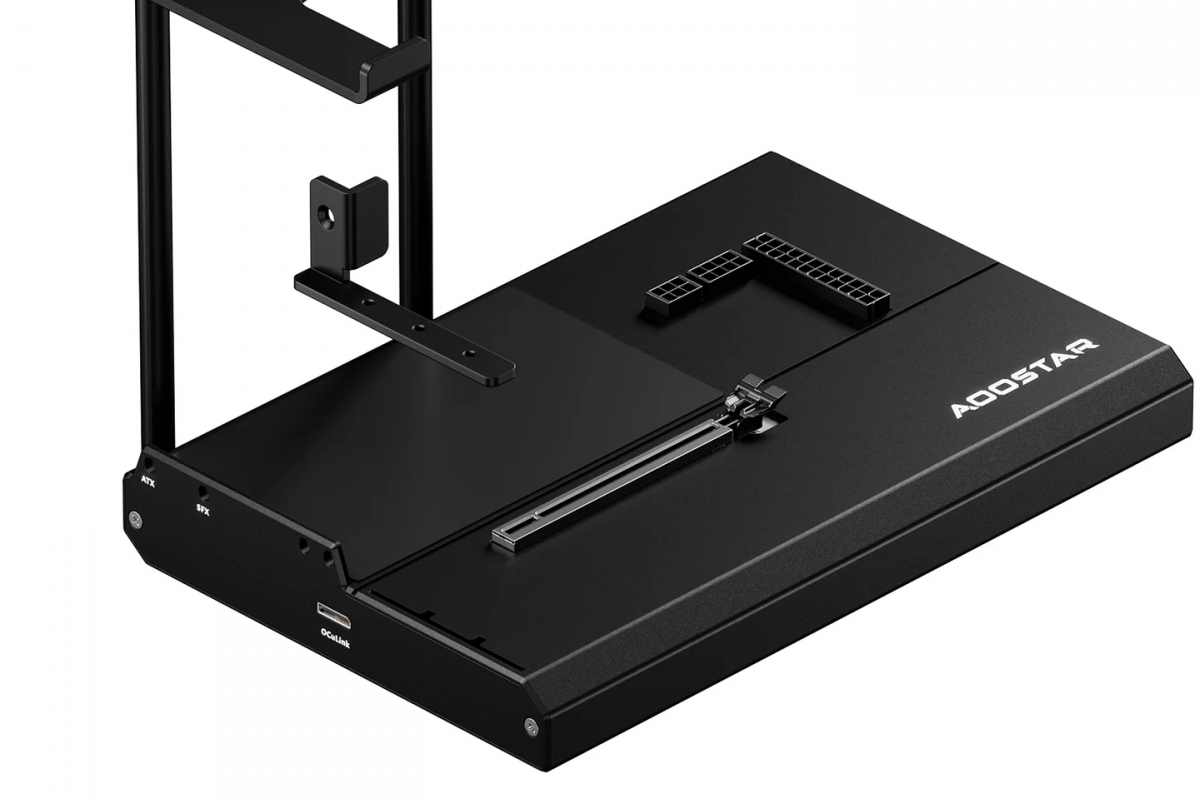 La nouvelle station d'accueil eGPU d'AOOSTAR avec OcuLink sera disponible le 2 novembre pour 109 $