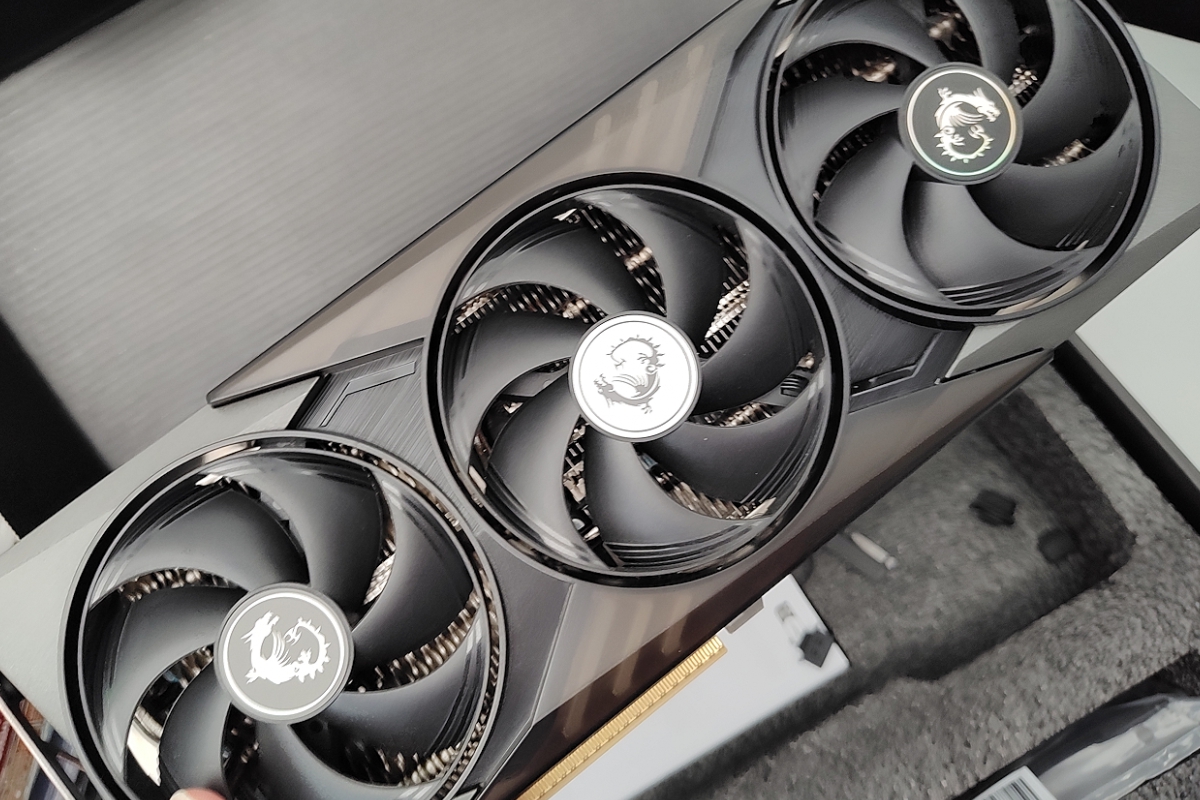 NVIDIA souhaite que les fabricants donnent la priorité au modèle 16 Go du RTX 5060 Ti par rapport au modèle 8 Go