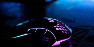 Votre souris de jeu haute performance peut être utilisée comme microphone pour vous espionner, et c’est la faute de l’IA