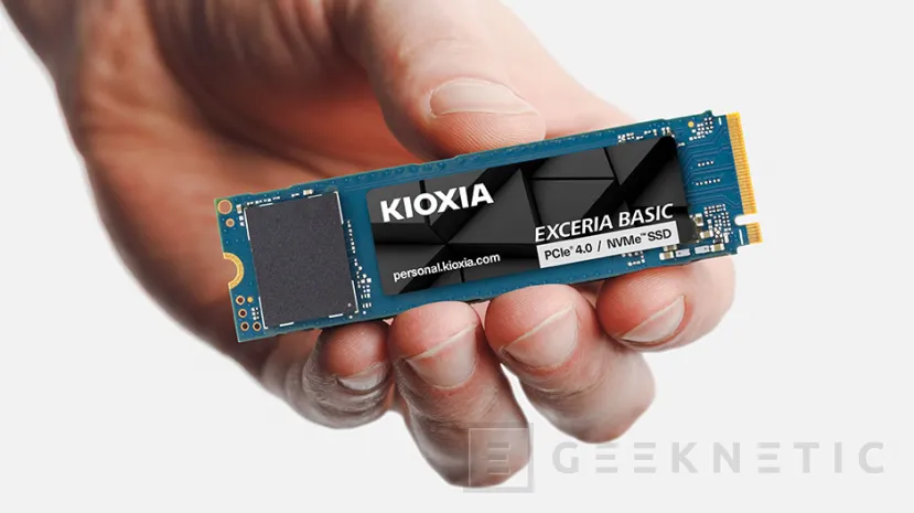 Geeknetic KIOXIA lance la gamme EXCERIA BASIC, des SSD PCIe 4.0 abordables avec jusqu'à 7 300 Mo/s en lecture 2