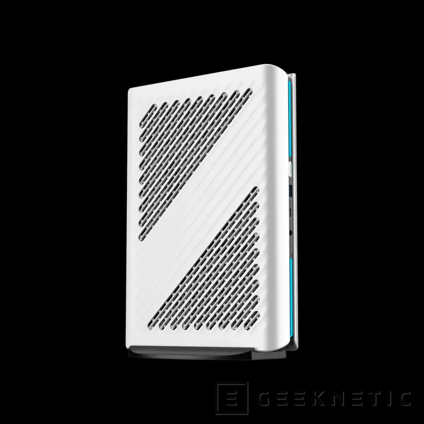 Geeknetic Minisforum a présenté un AMD Ryzen 9 8945HX et un NVIDIA RTX 5060 pour les ordinateurs de bureau en 3,5 litres 2