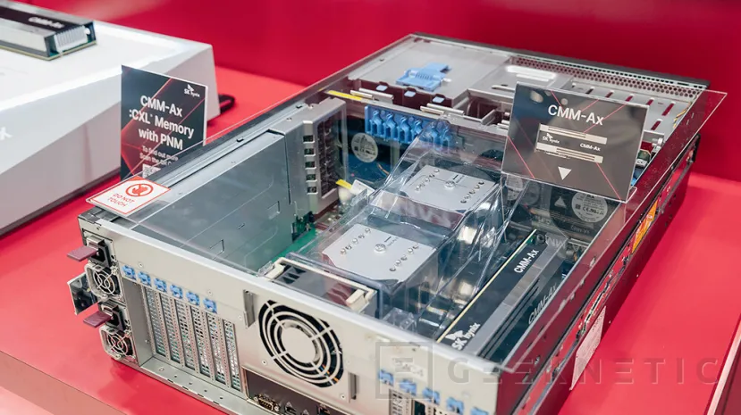 Geeknetic SK hynix apporte le stockage HBM4, DDR5 CXL et OASIS à Supercomputing 2025 pour booster la mémoire AI et HPC 4