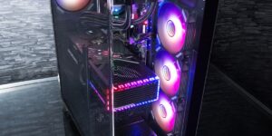 Nouveaux boitiers Sharkoon Elite Shark CM100 et CA500, vision panoramique, double radiateur et compatibilité avec les plaques BTF