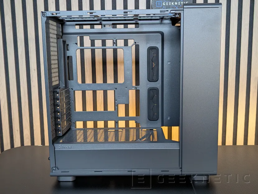 Geeknetic Fractal Design Epoch XL RGB Revue 4