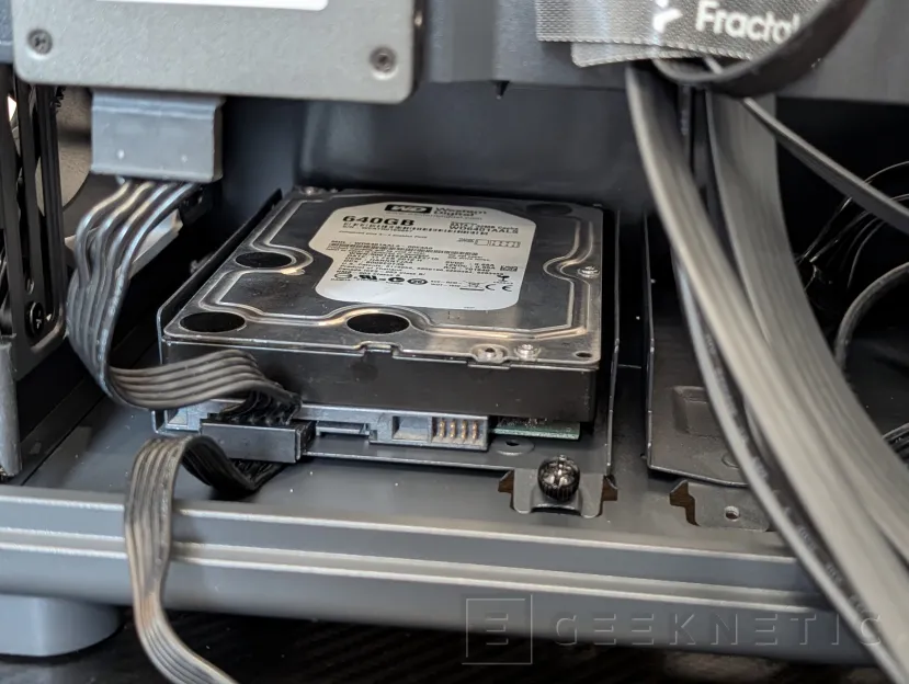 Examen Geeknetic Fractal Design Epoch XL RVB 15