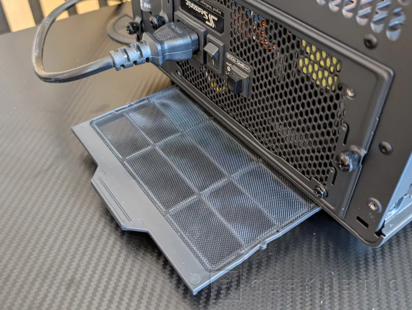 Examen Geeknetic Fractal Design Epoch XL RGB 12