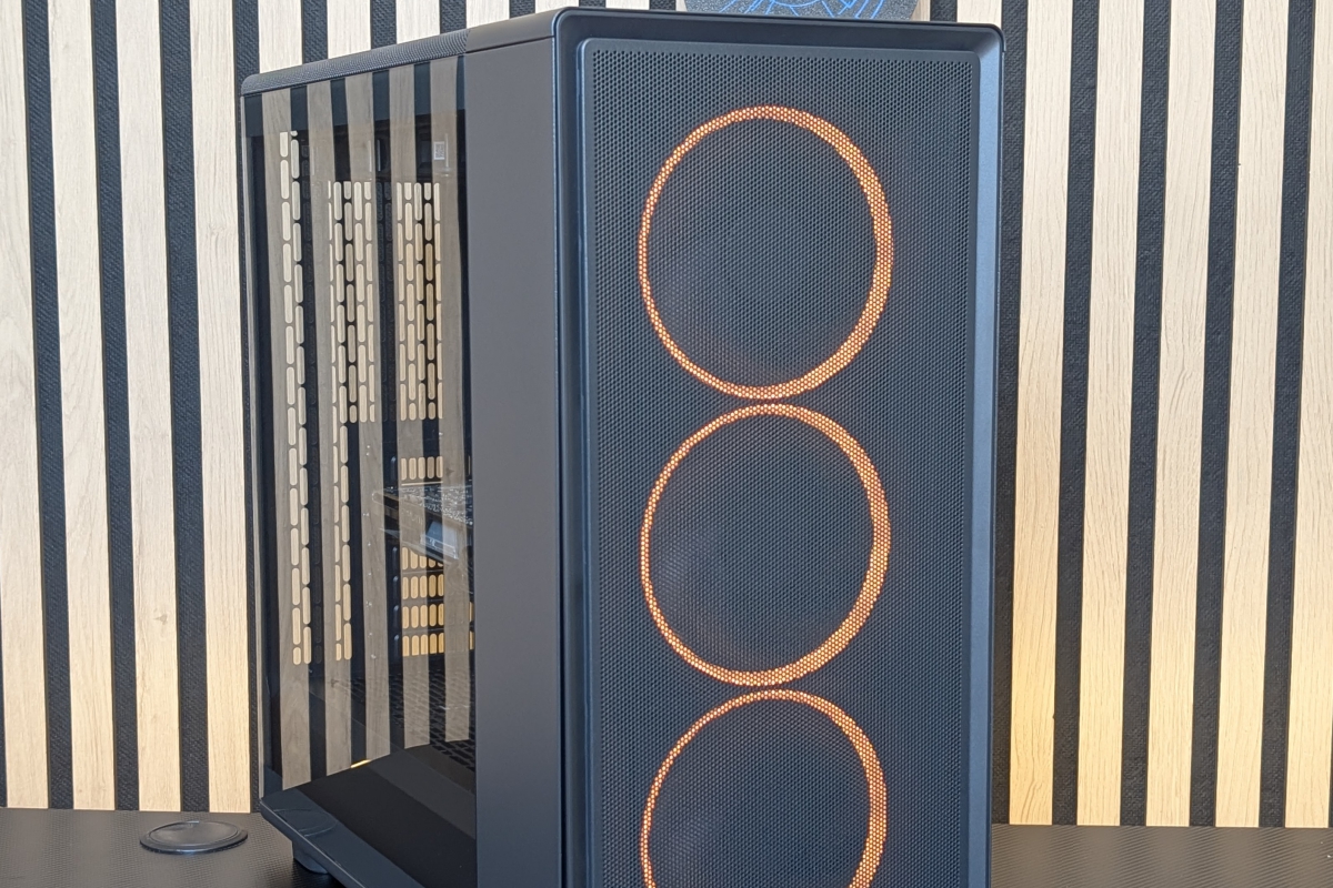 Revue Fractal Design Epoch XL RVB