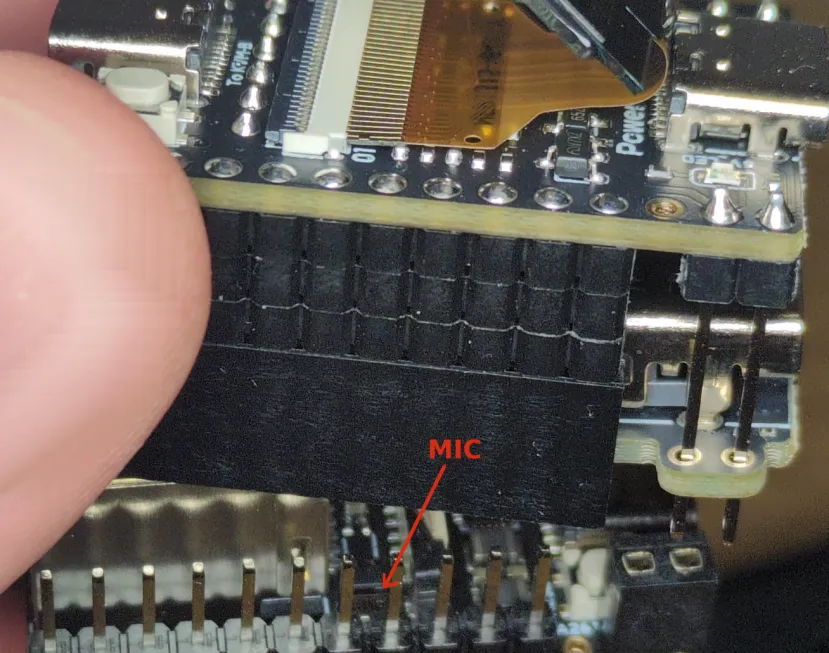 Geeknetic Ils découvrent de graves failles de sécurité dans le KVM distant NanoKVM : il possède un microphone caché et envoie des données en Chine 2