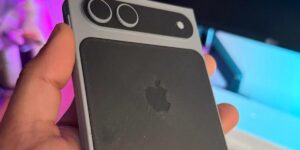 Premièrement, certaines CAO du supposé iPhone pliable ont été divulguées. Ensuite, quelqu&rsquo;un a réalisé une maquette qui anticipe sa conception