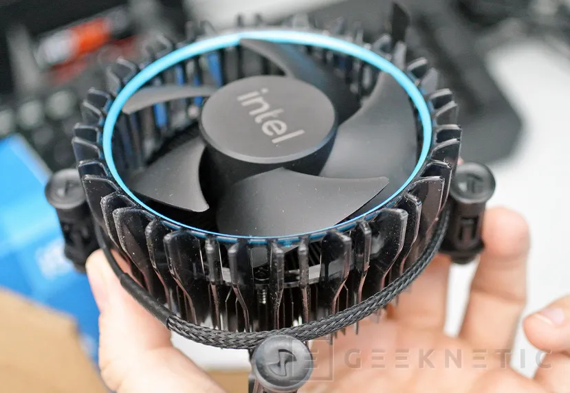 Geeknétique, taisez-vous ! vous aide avec ce qui détruit réellement les performances de votre PC 2