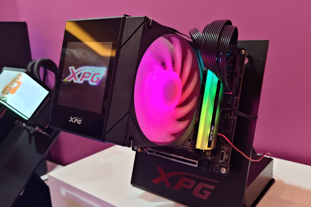 Nouveaux dissipateurs XPG au format tour et écran LCD