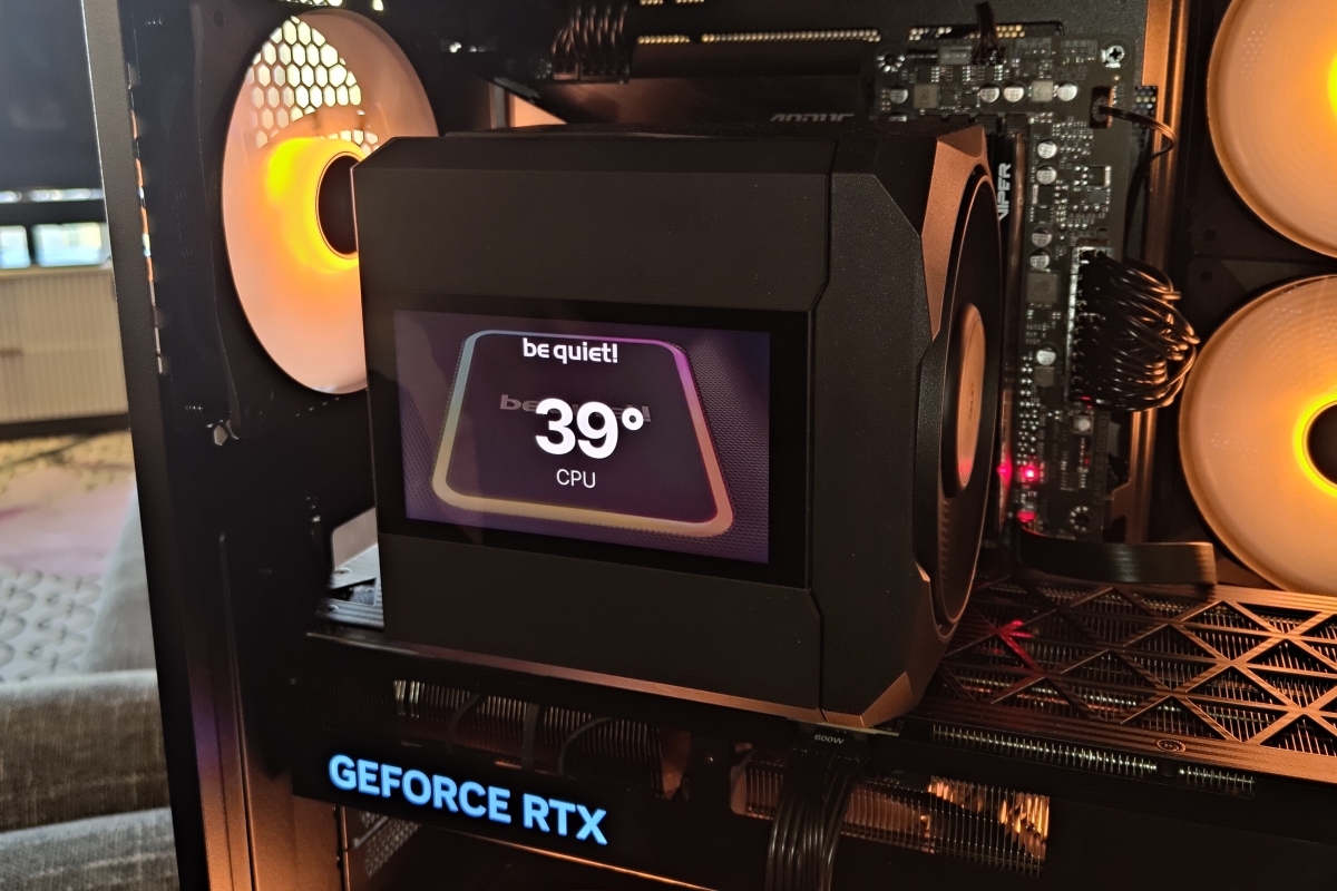 Les dissipateurs thermiques se taisent ! Dark Rock 6 Series ajoute également un écran LCD