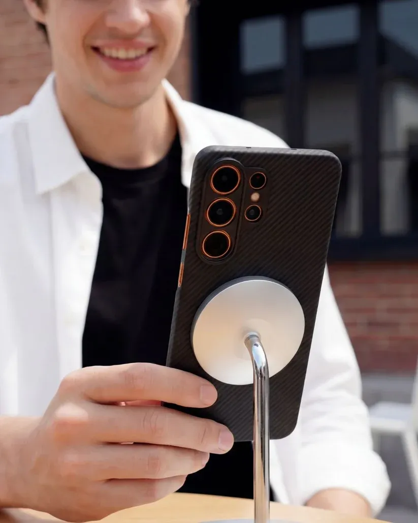 Geeknetic Un fabricant de coques pour le Samsung Galaxy S26 Ultra dévoile son design au dos 2