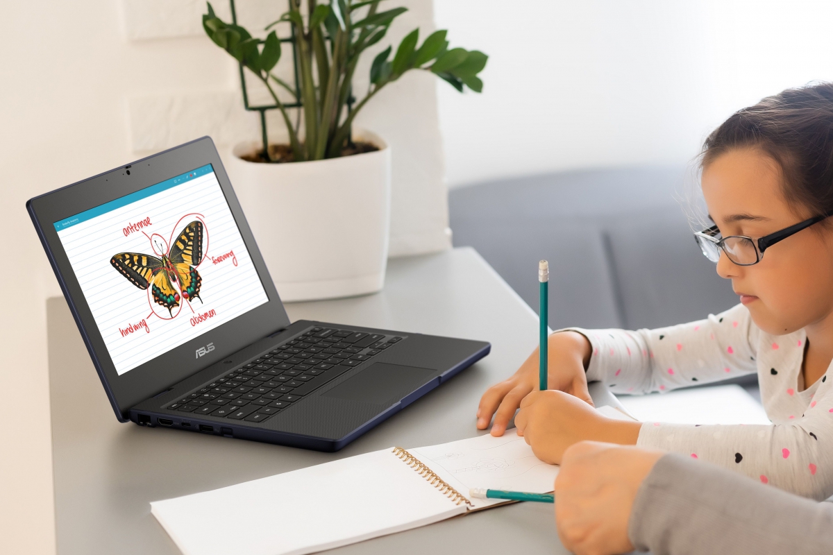Nouveau Chromebook ASUS série CZ, processeur MediaTek Kompanio 540 et jusqu'à 19 heures d'autonomie