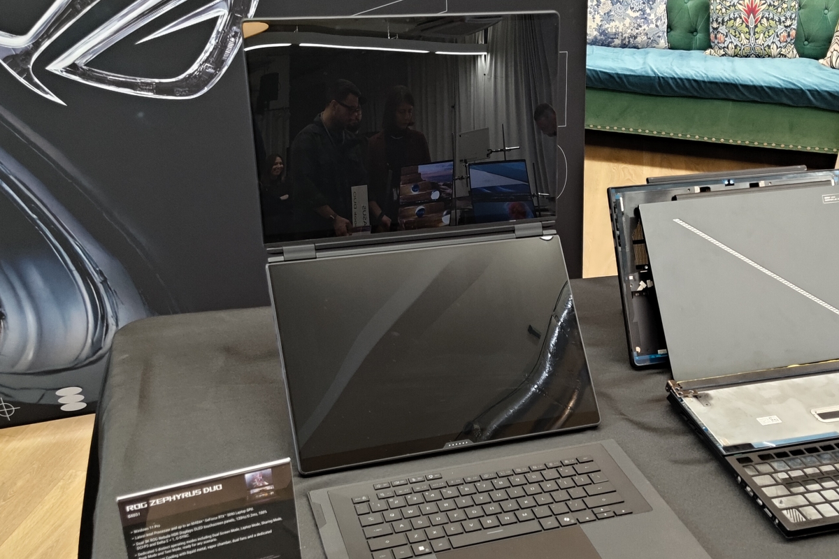 Le nouvel ASUS ROG Zephyrus Duo avec double écran 16" est livré avec Intel Panther Lake et même une NVIDIA RTX 5090