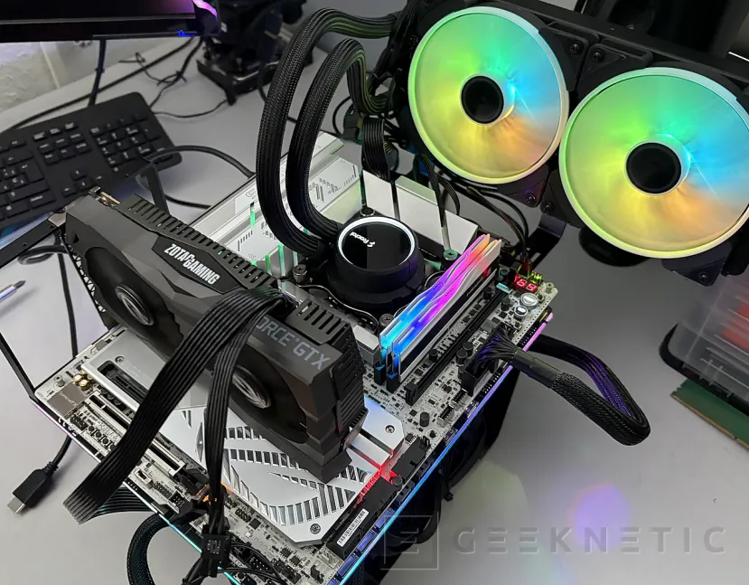 Geeknetic Thermal Grizzly der8enchtable Examen 4