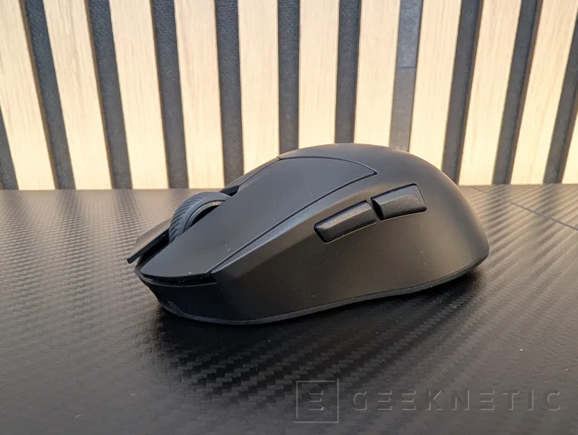 Geeknétique, taisez-vous ! Examen de Dark Perk Ergo 5